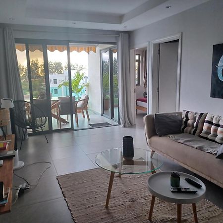 Splendide Penthouse Vue Mer A 5 Mn A Pied De La Plage Flic-en-Flacq Extérieur photo