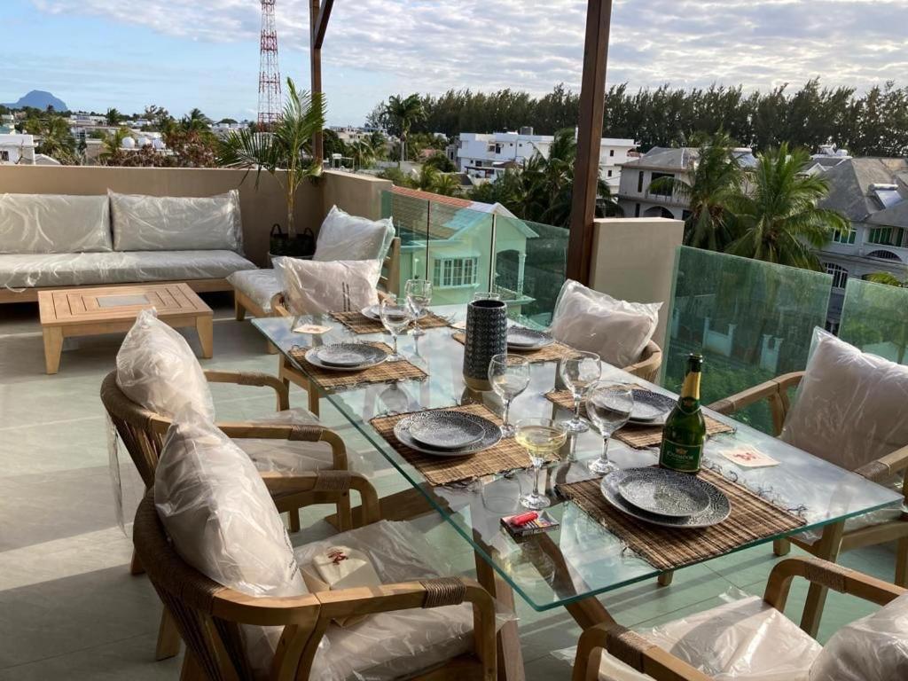 Splendide Penthouse Vue Mer A 5 Mn A Pied De La Plage Flic-en-Flacq Extérieur photo