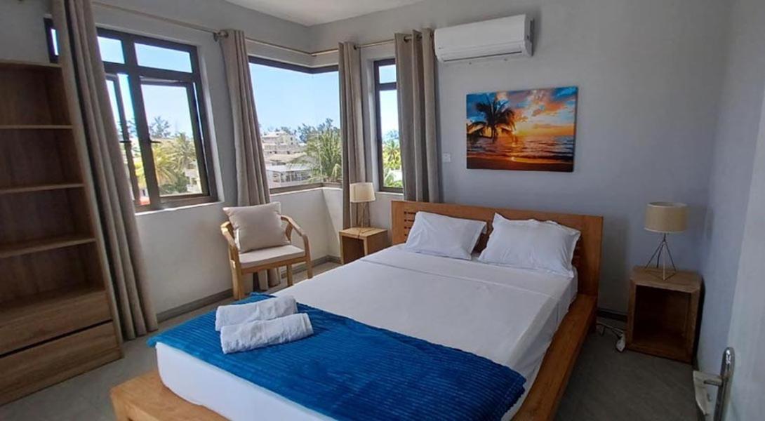 Splendide Penthouse Vue Mer A 5 Mn A Pied De La Plage Flic-en-Flacq Extérieur photo
