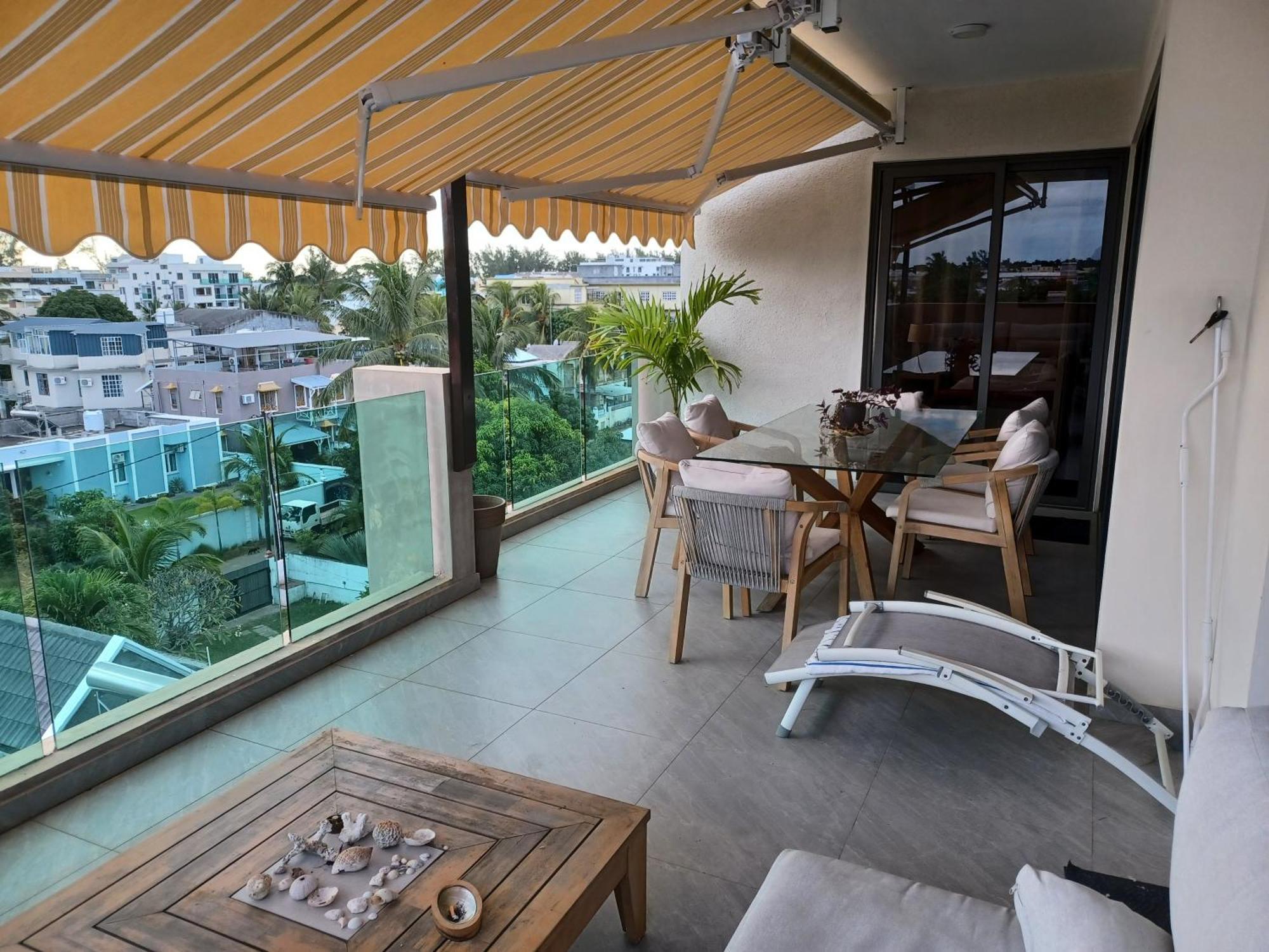 Splendide Penthouse Vue Mer A 5 Mn A Pied De La Plage Flic-en-Flacq Extérieur photo